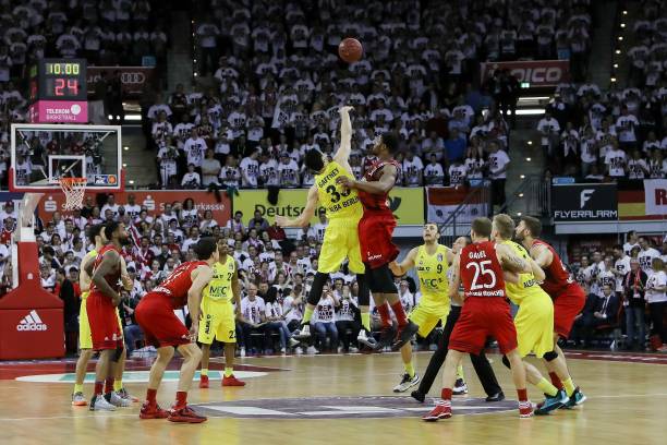 打完在太阳 打完在太阳